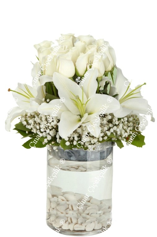 15 Adet Beyaz Gül Lilyum