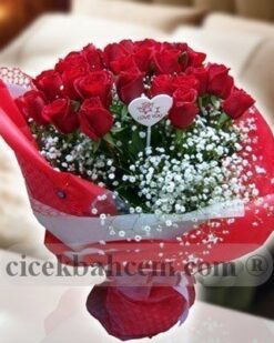 Aşk Büyüsü Kırmızı 25 Adet Gül Buketi