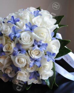 Mavişim Beyaz Gül Gelin Buketleri
