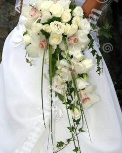 Gelin Buketi Beyaz Orkide Gül Sakmalı