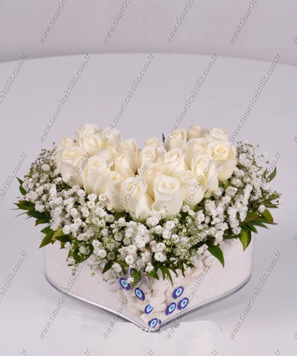 Kalbimin İçi Beyaz Güller C-CAM132