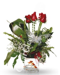 Kırmızı Gül İle Hazırlanmış Balıklı Çiçek Aranjmanı