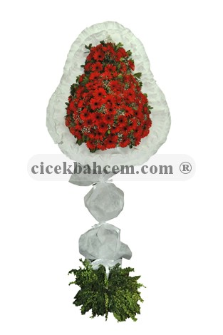 Tek Katlı Kırmızı Düğün Açılış Nikah Çiçekleri