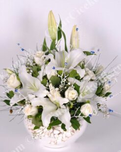 Sevgi Seli Beyaz Gül Lilyum C-AR115