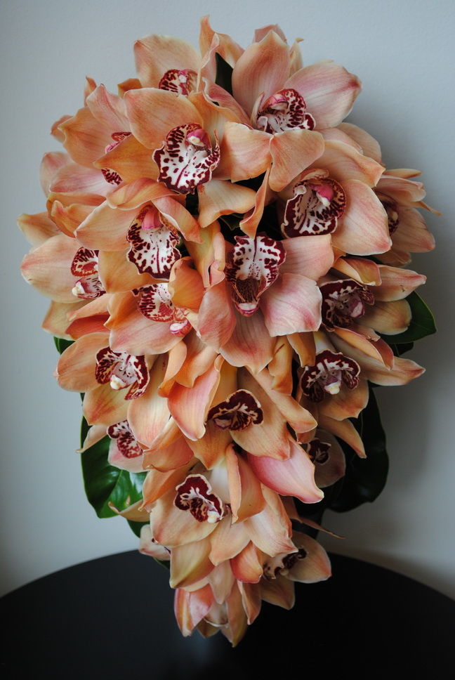 Orkide Gelin Buketi Sarkmalı - Görsel 2