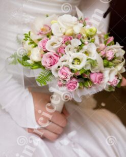 Gelin Buketi Pembe Gül Lisyantus