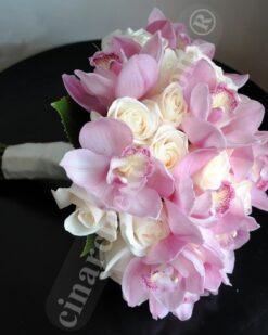 Pembe Orkide Beyaz Gül Gelin Buketleri