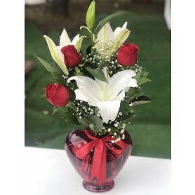 Kırmızı 3 Gül Zambak - Red Lovers - Görsel 2