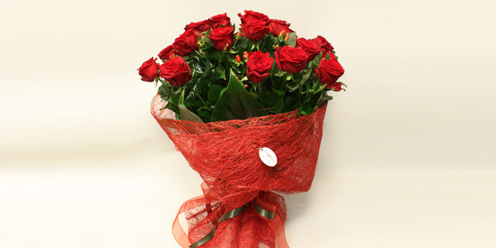 Aşk Büyüsü Kırmızı 25 Adet Gül Buketi - Görsel 2