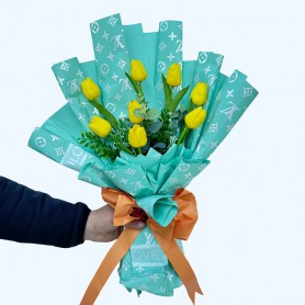 Gerçek Görünümlü Islak Sarı Lale Buketi - 8 Adet - Görsel 2